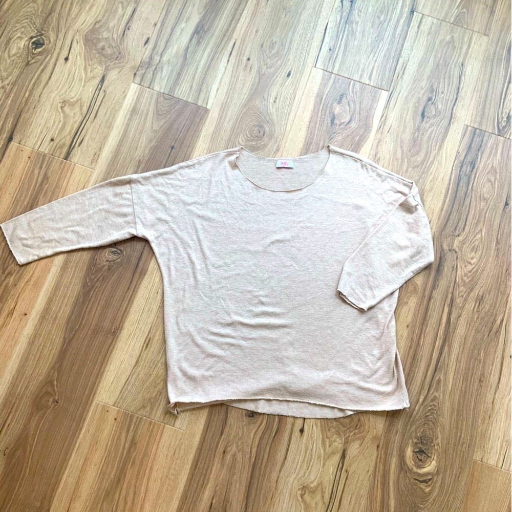 Beige Crew‎ Neck Lightweight Sweater by Yolly Italy Size Large